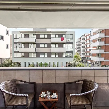 Art Apartment Locarno - Balcony And Parking - Happy Rentals Locarno